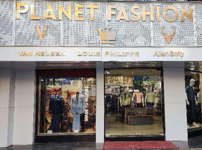 Planet Fashion's New Retail Identity in Mumbai